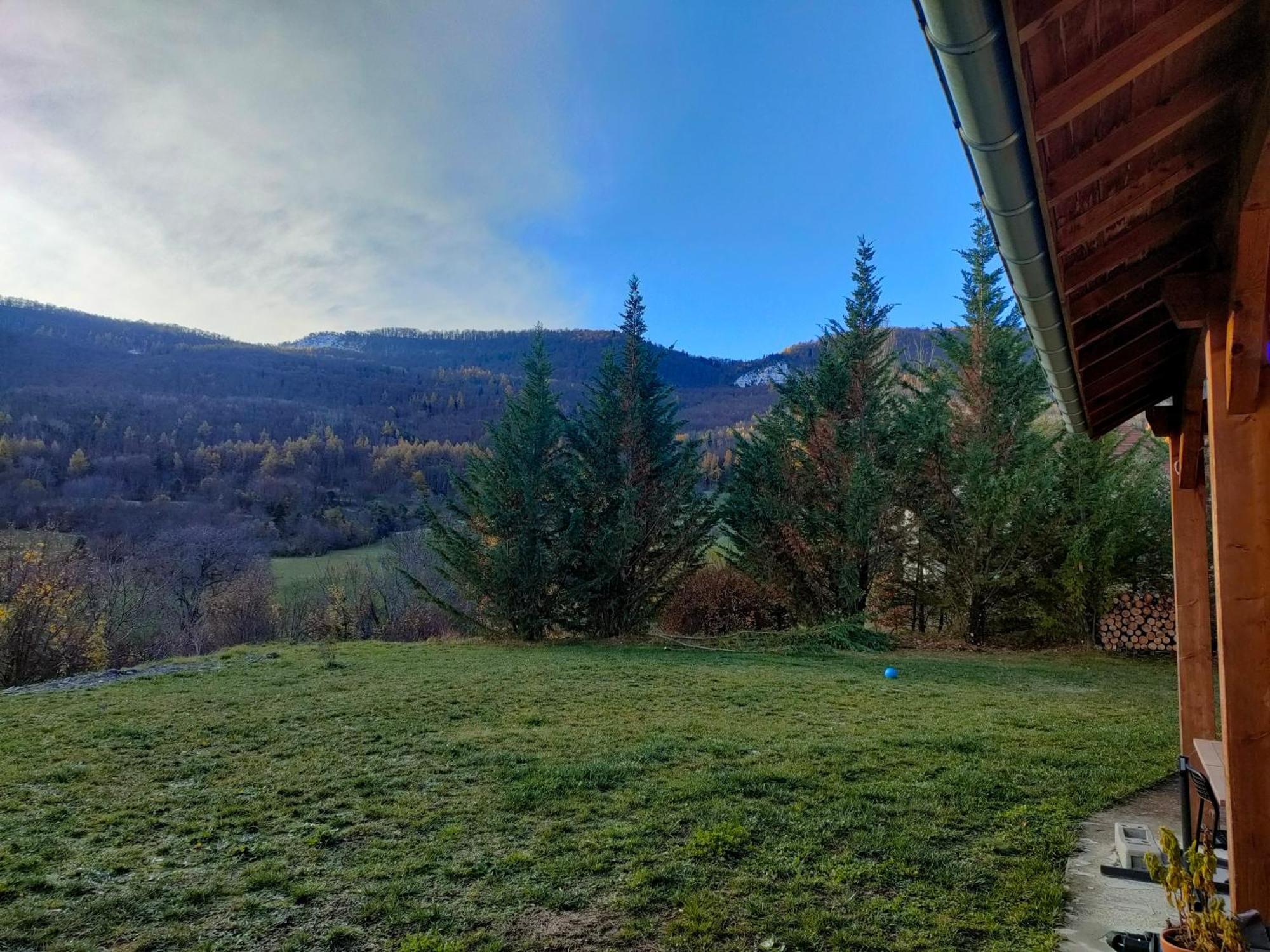 Au Toit Des 4 Saisons Venterol (Alpes-de-Haute-Provence) Exterior foto
