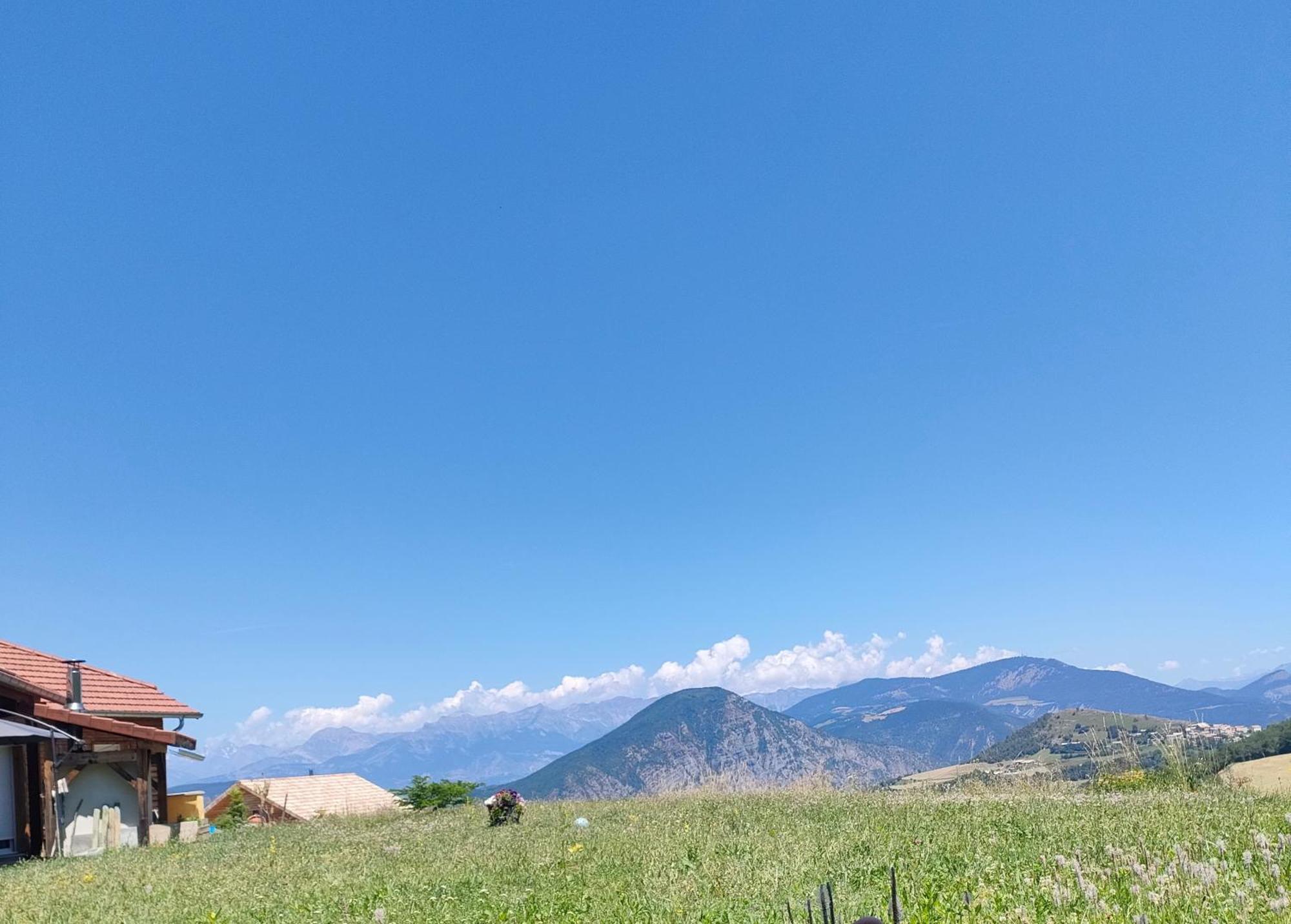 Au Toit Des 4 Saisons Venterol (Alpes-de-Haute-Provence) Exterior foto